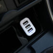 Ładowarka samochodowa 3x USB biała PCH-03 AMIO-01027 - 6